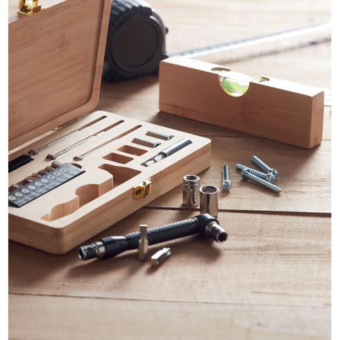 21-piece tool set in bamboo box